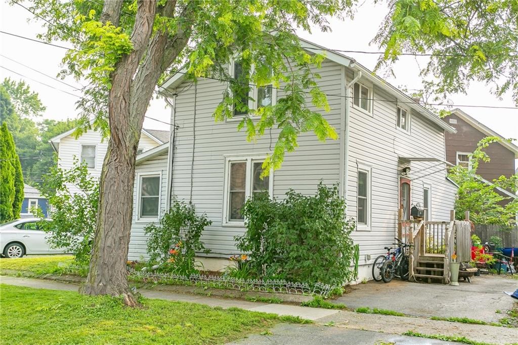 15 Pulteney Street, Geneva, NY 14456 Compass