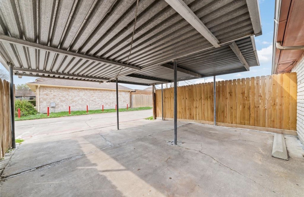 12223 Sharpview Drive Houston, TX 77072 - Photo 26 of 38