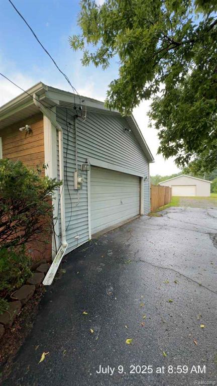 7335 North Linden Road Mount Morris, MI 48458 - Photo 3 of 13 Gallery Image 3