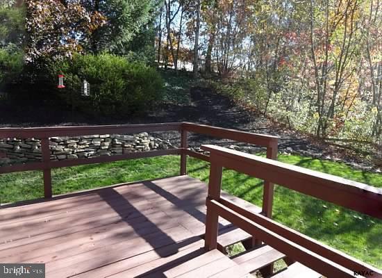 270 Greenleaf Road York, PA 17406 - Photo 31 of 36 Gallery Image 31