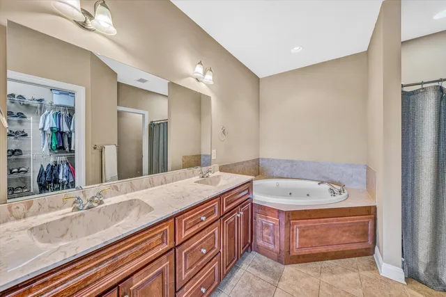 $849,950 | 1066 Siesta Key Court, Moneta, VA 24121