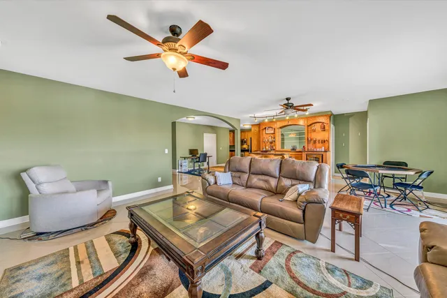 $849,950 | 1066 Siesta Key Court, Moneta, VA 24121