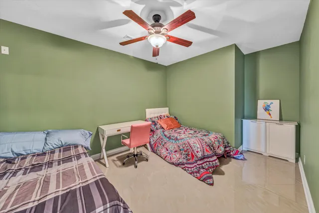 $849,950 | 1066 Siesta Key Court, Moneta, VA 24121