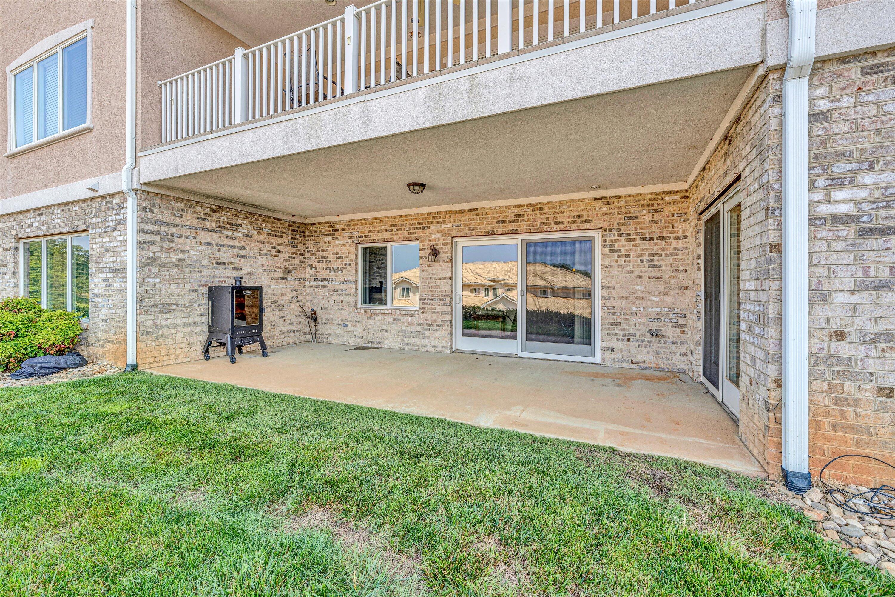 1066 Siesta Key Court Moneta, VA 24121 - Photo 34 of 51 1066 Siesta Key Court (41)