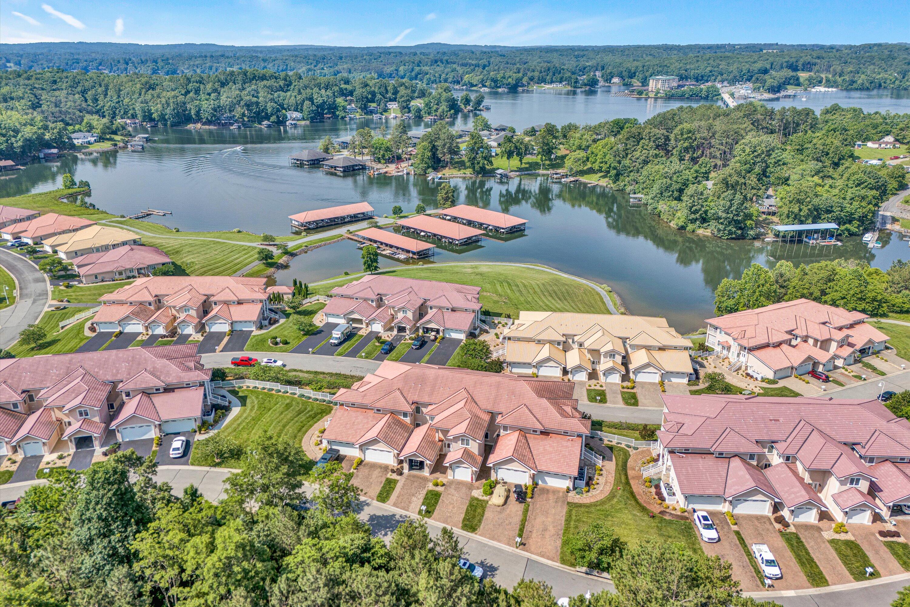 1066 Siesta Key Court Moneta, VA 24121 - Photo 37 of 51 1066 Siesta Key Court (45)
