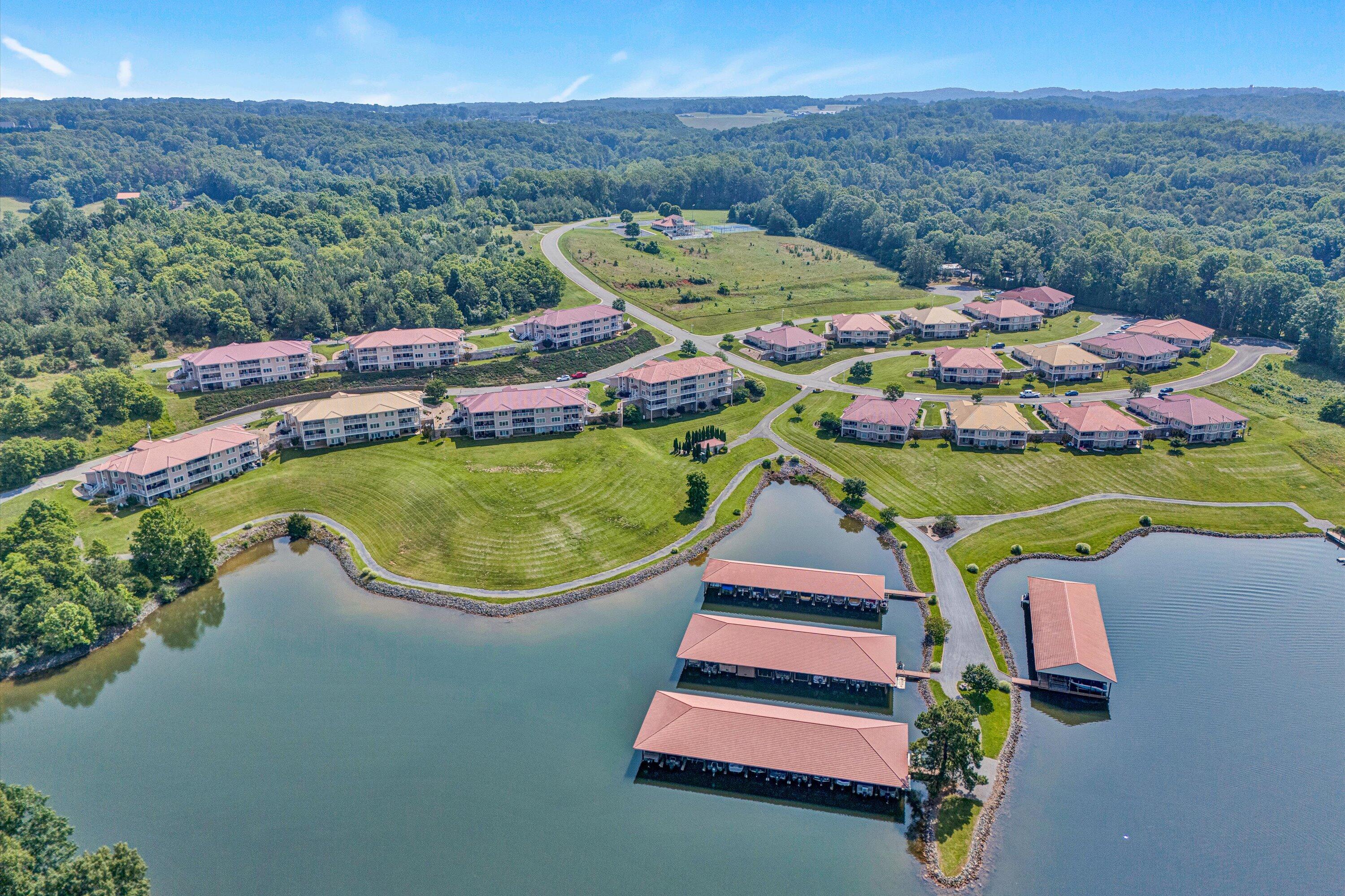 1066 Siesta Key Court Moneta, VA 24121 - Photo 39 of 51 1066 Siesta Key Court (47)
