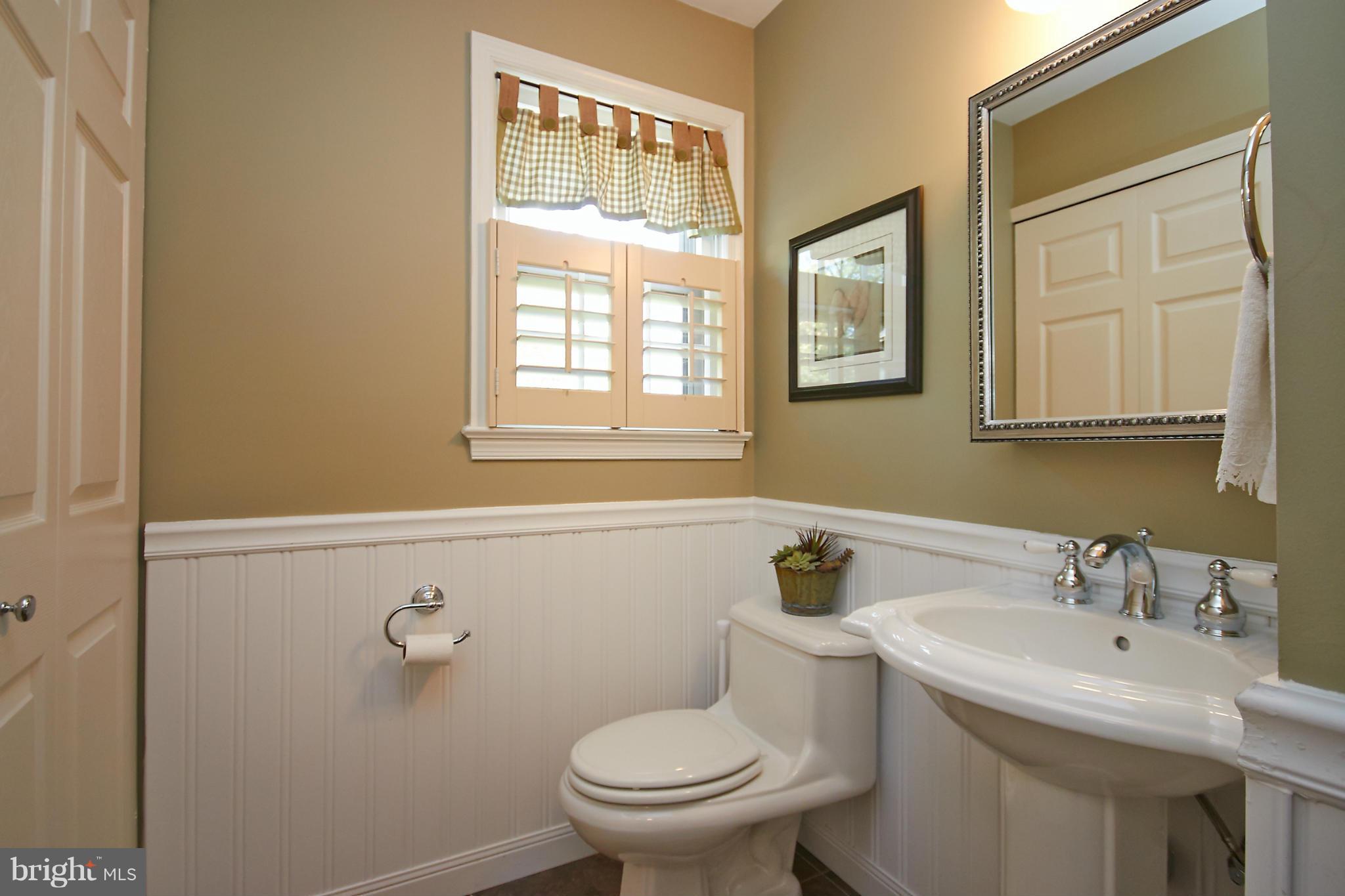 11685 Stockbridge Lane Reston, VA 20194 - Photo 11 of 23 Bath