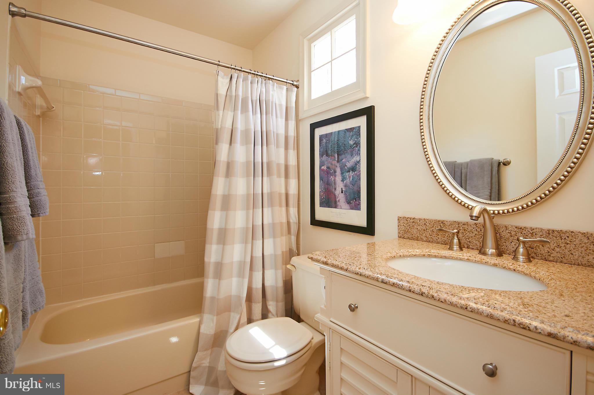 11685 Stockbridge Lane Reston, VA 20194 - Photo 15 of 23 Bath