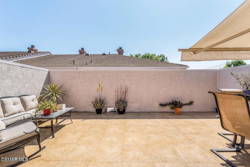 279 North Skyline Drive Thousand Oaks, CA 91362 - Photo 18 of 24 a view of outdoor space with seating area