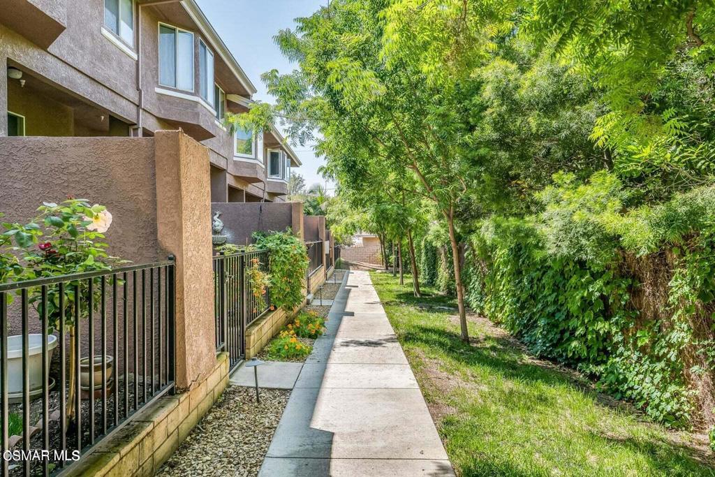 279 North Skyline Drive Thousand Oaks, CA 91362 - Photo 2 of 24 a view of a pathway with a garden