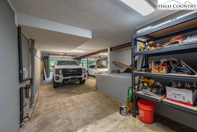 a view of a storage & utility room