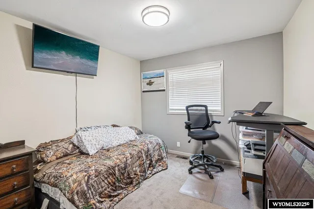 $397,900 | 231 Highridge, Evanston, WY 82930