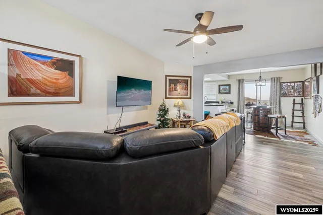 $397,900 | 231 Highridge, Evanston, WY 82930