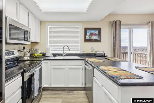 $397,900 | 231 Highridge, Evanston, WY 82930