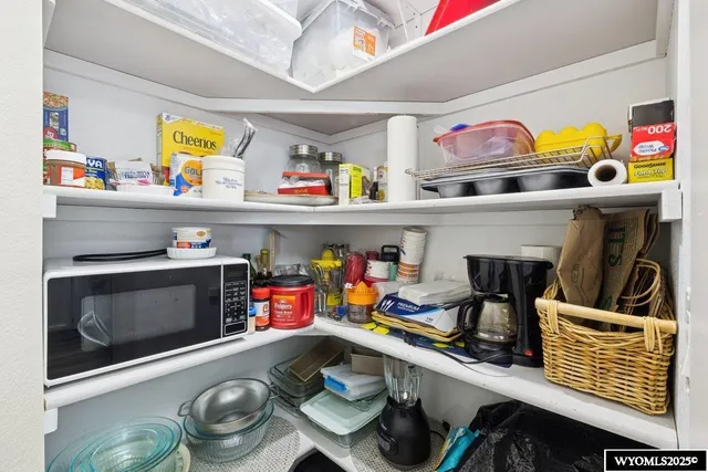 $397,900 | 231 Highridge, Evanston, WY 82930