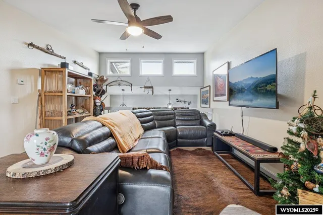 $397,900 | 231 Highridge, Evanston, WY 82930