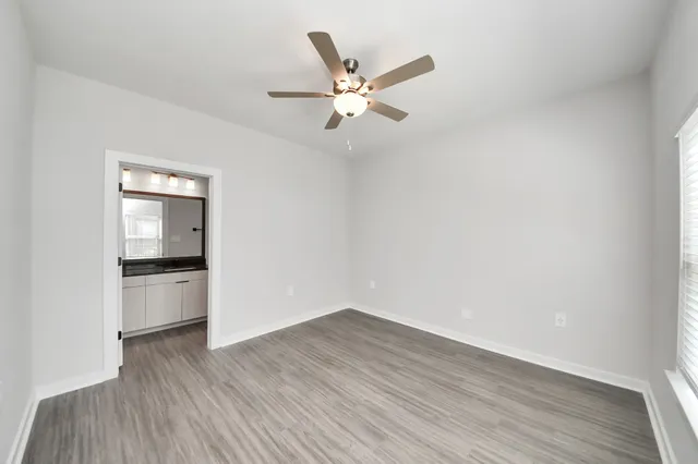 $1,529 | 7711 Longmire Road, Unit 58, Conroe, TX 77304