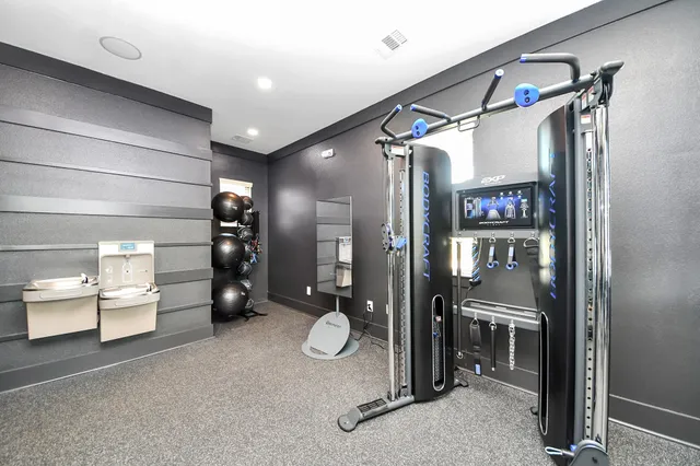 $1,529 | 7711 Longmire Road, Unit 58, Conroe, TX 77304