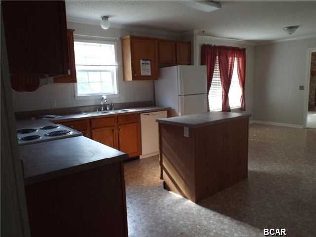7100 High Hopes Road, Unit B Youngstown, FL 32466 - Photo 11 of 19 Gallery Image 11