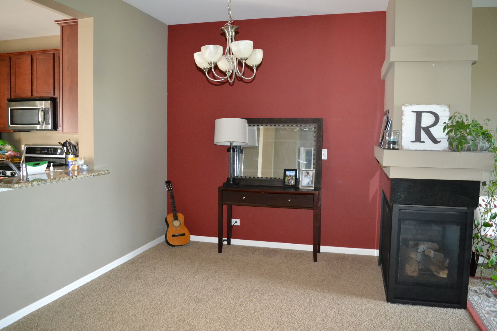 3372 Cameron Drive Elgin, IL 60124 - Photo 4 of 18 a view of livingroom with furniture and chandelier