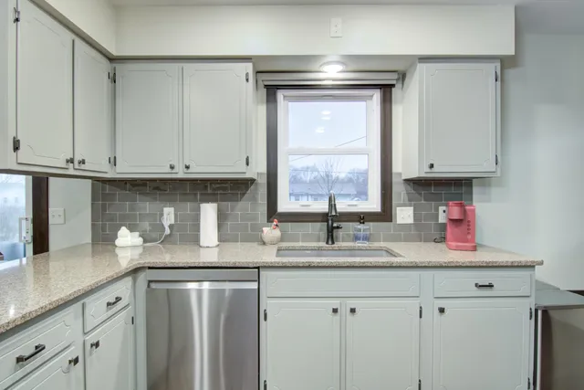 $350,000 | 2532 Frostwoods Street, Eau Claire, WI 54703