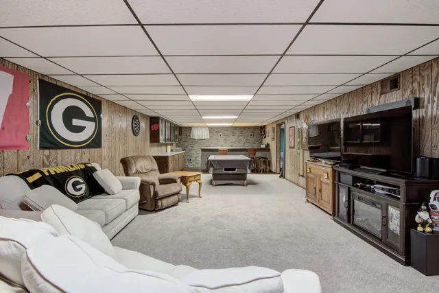 $350,000 | 2532 Frostwoods Street, Eau Claire, WI 54703