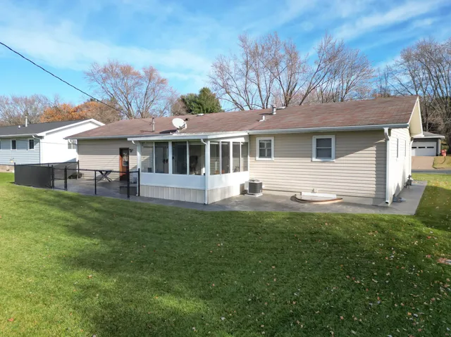 $350,000 | 2532 Frostwoods Street, Eau Claire, WI 54703