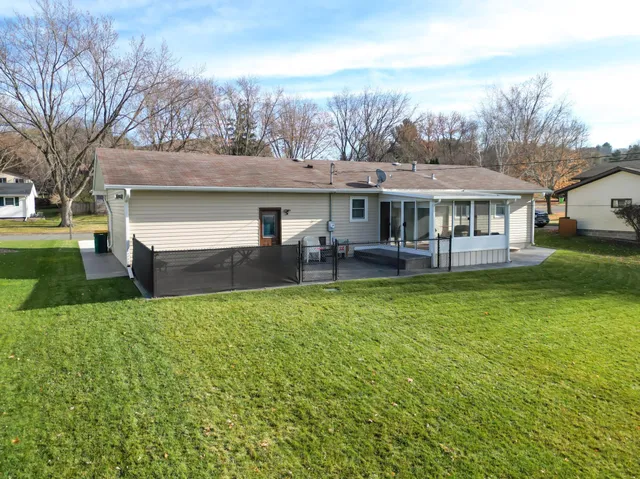 $350,000 | 2532 Frostwoods Street, Eau Claire, WI 54703