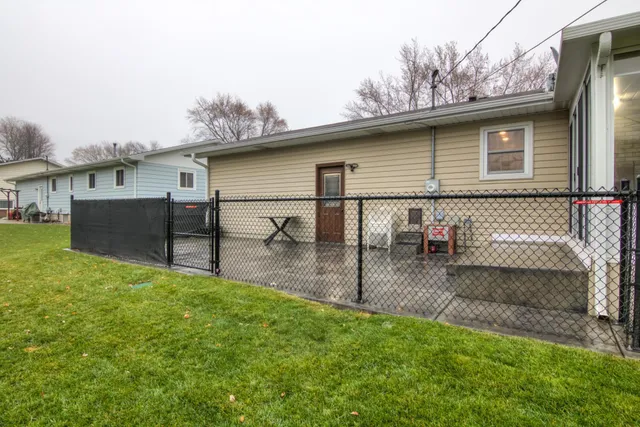 $350,000 | 2532 Frostwoods Street, Eau Claire, WI 54703