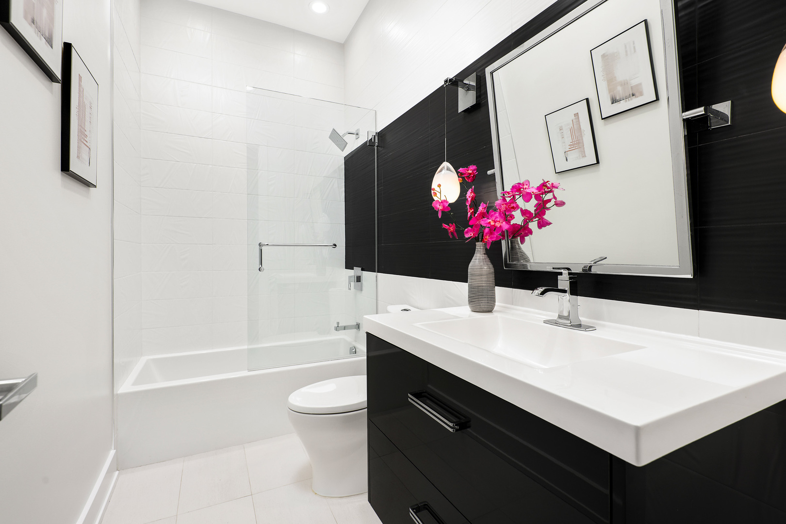 2908 North Burling Street, Unit 3 Chicago, IL 60657 - Photo 12 of 22