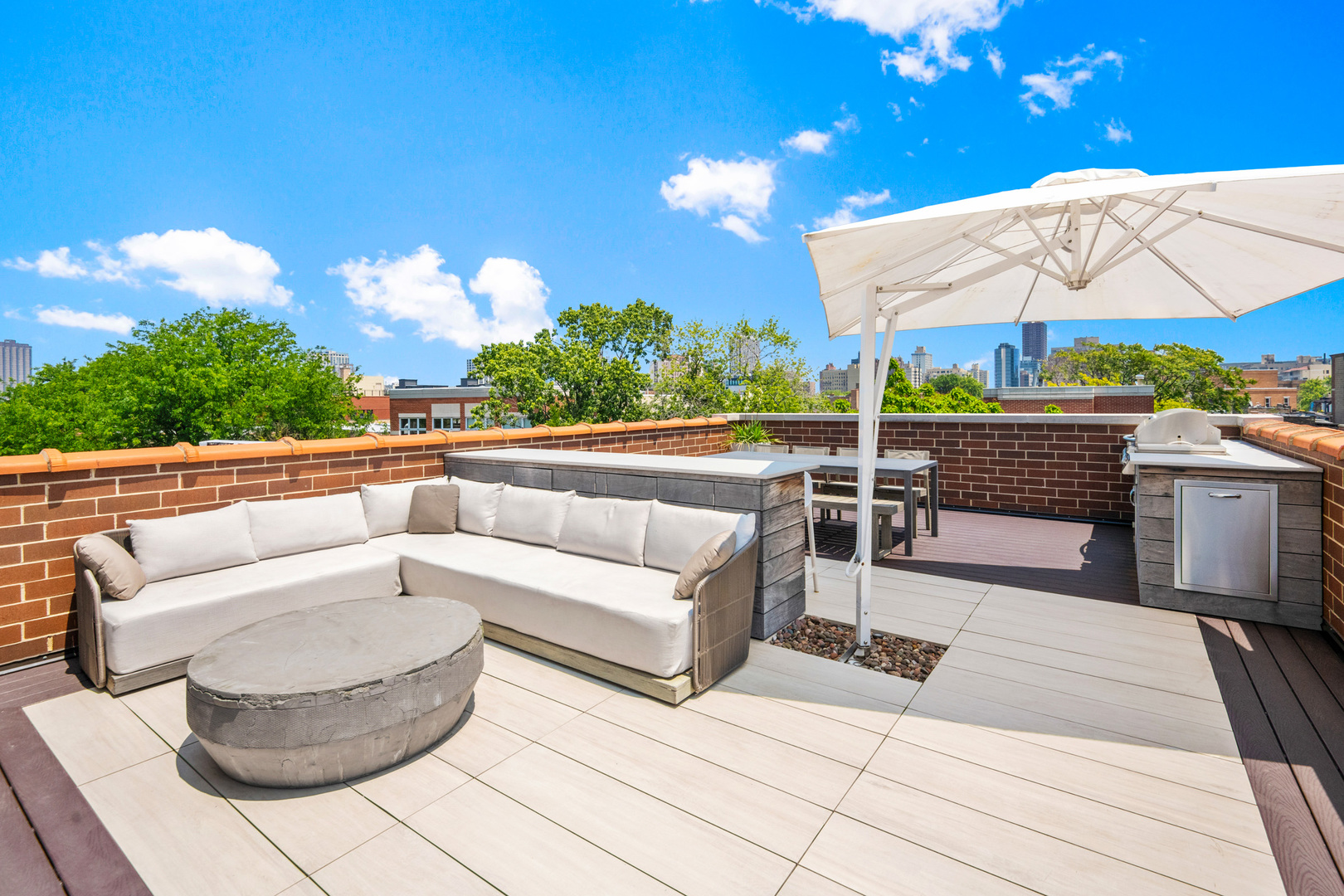 2908 North Burling Street, Unit 3 Chicago, IL 60657 - Photo 19 of 22