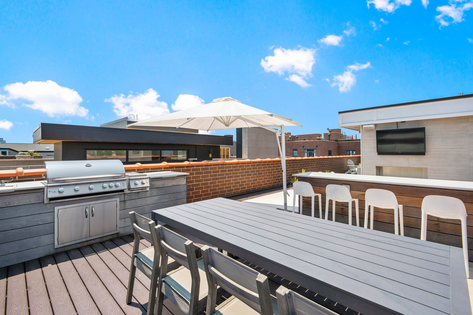 2908 North Burling Street, Unit 3 Chicago, IL 60657 - Photo 20 of 22