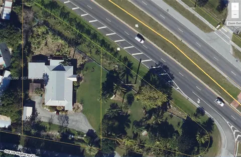 $995,000 | 850 Old Us Highway, South Bay, FL 33493