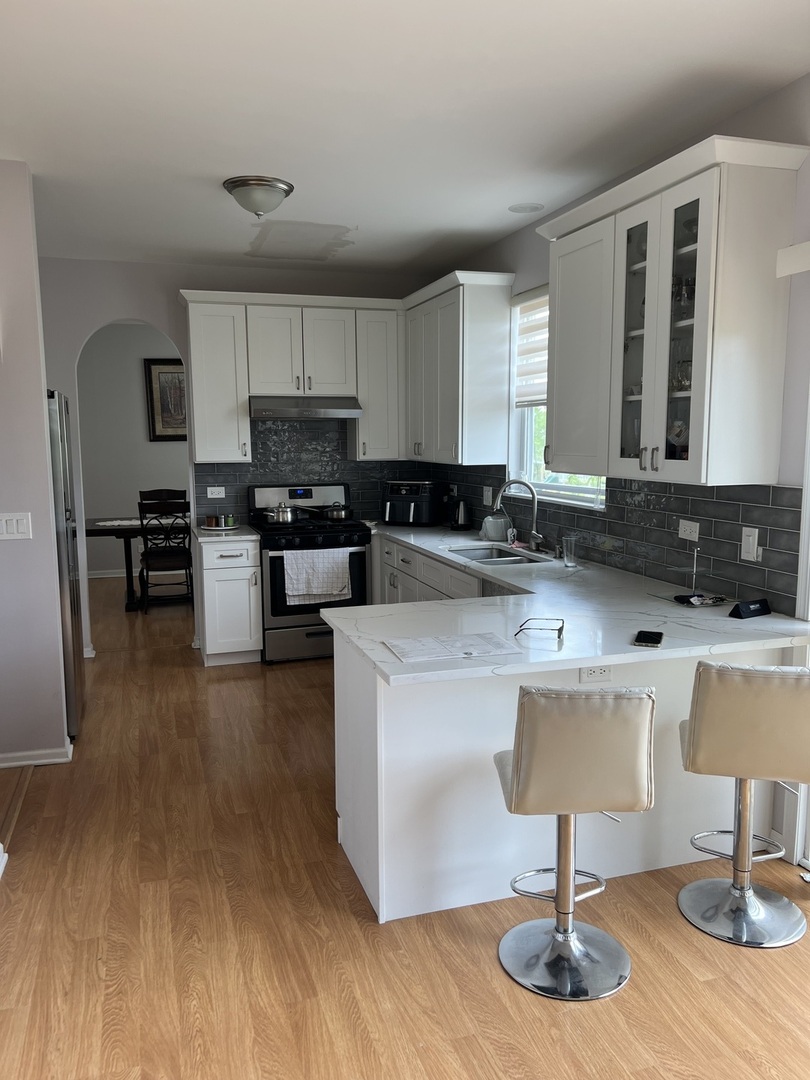 11614 Decathalon Lane Plainfield, IL 60585 - Photo 2 of 17