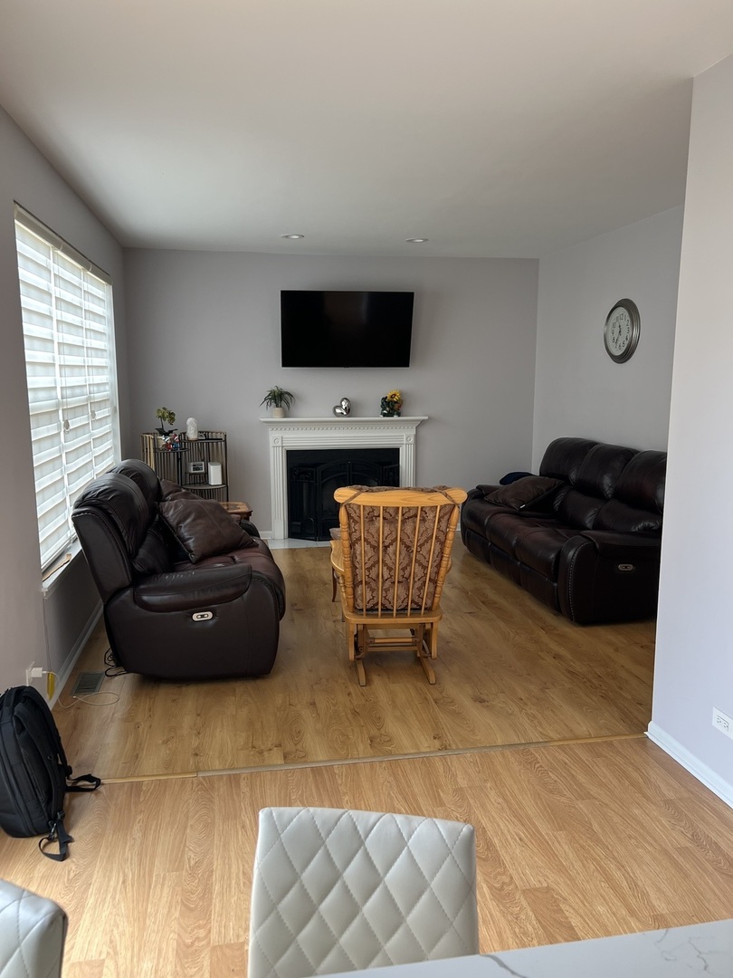 11614 Decathalon Lane Plainfield, IL 60585 - Photo 5 of 17