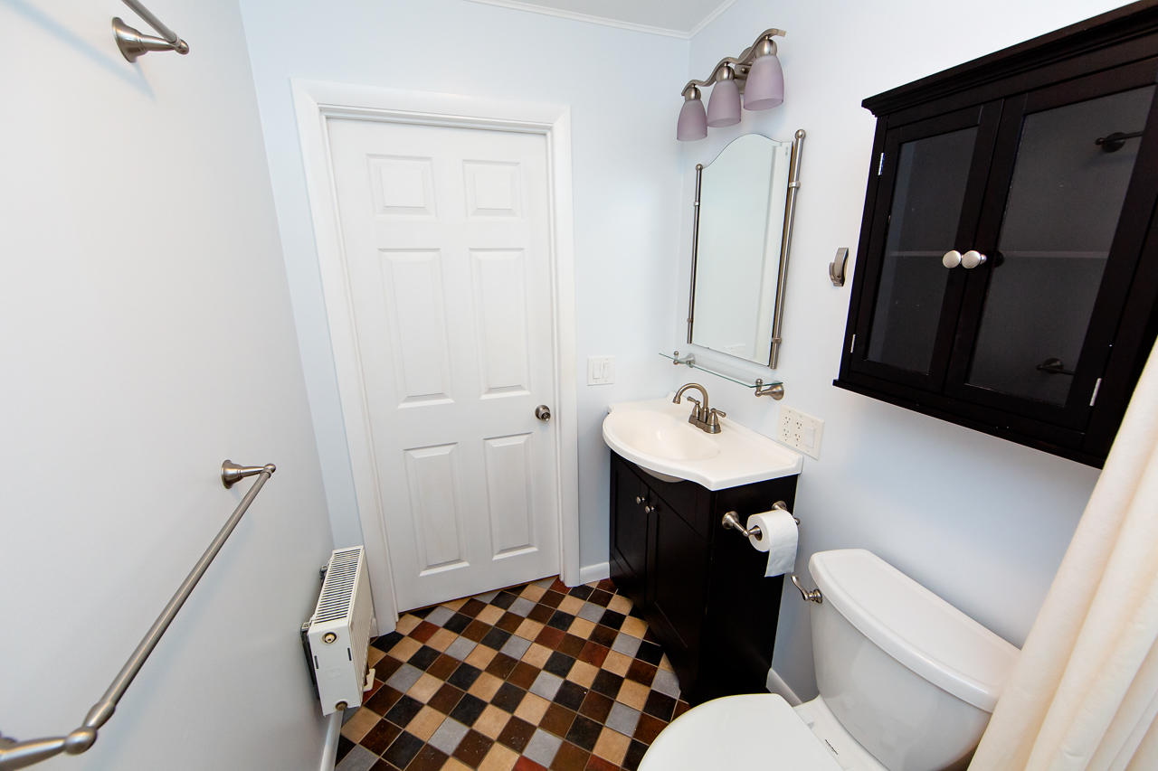 1087 Main Street Bangor, ME 04401 - Photo 21 of 25 1087_MainStreet_21