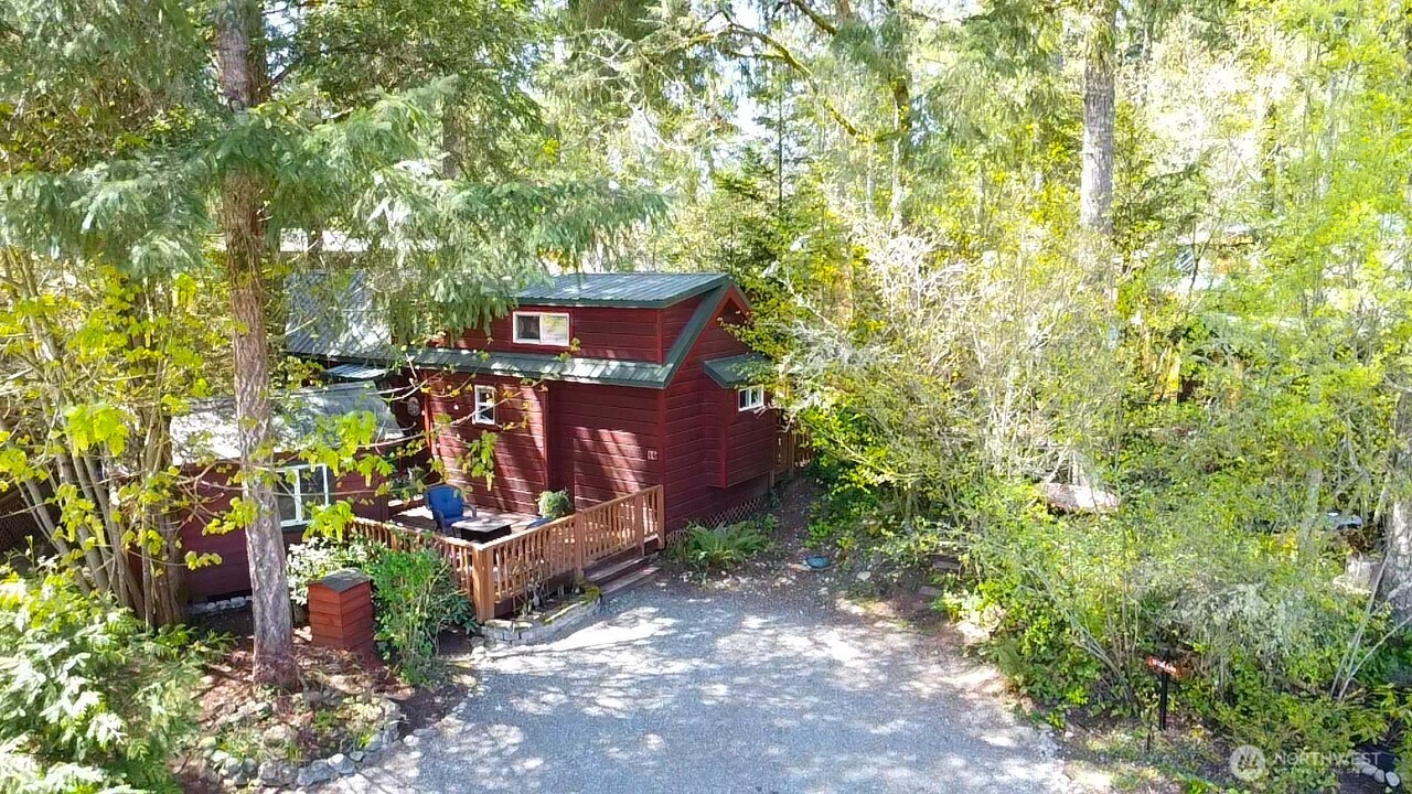 1546 Reservation Road Southeast, Unit 264 Olympia, WA 98513 - Photo 7 of 40 a view of a back yard