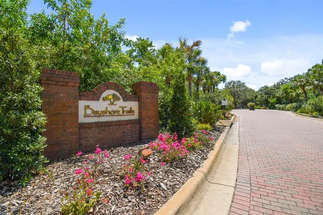 $3,950 | 2858 Bayshore Trails Drive, Tampa, FL 33611