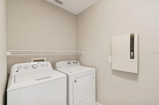 $3,950 | 2858 Bayshore Trails Drive, Tampa, FL 33611