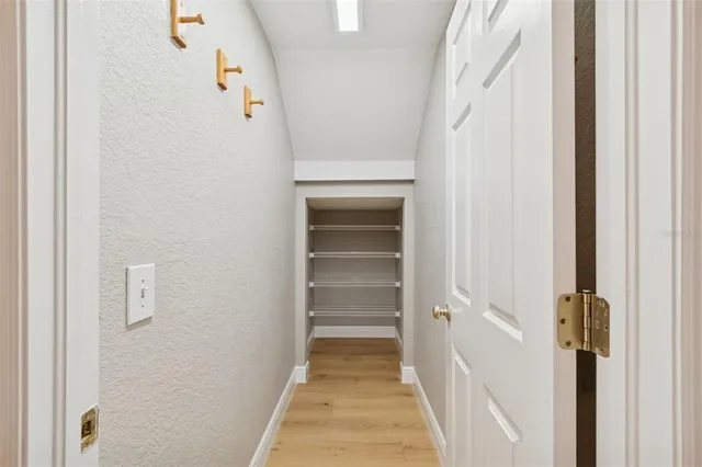 $3,950 | 2858 Bayshore Trails Drive, Tampa, FL 33611