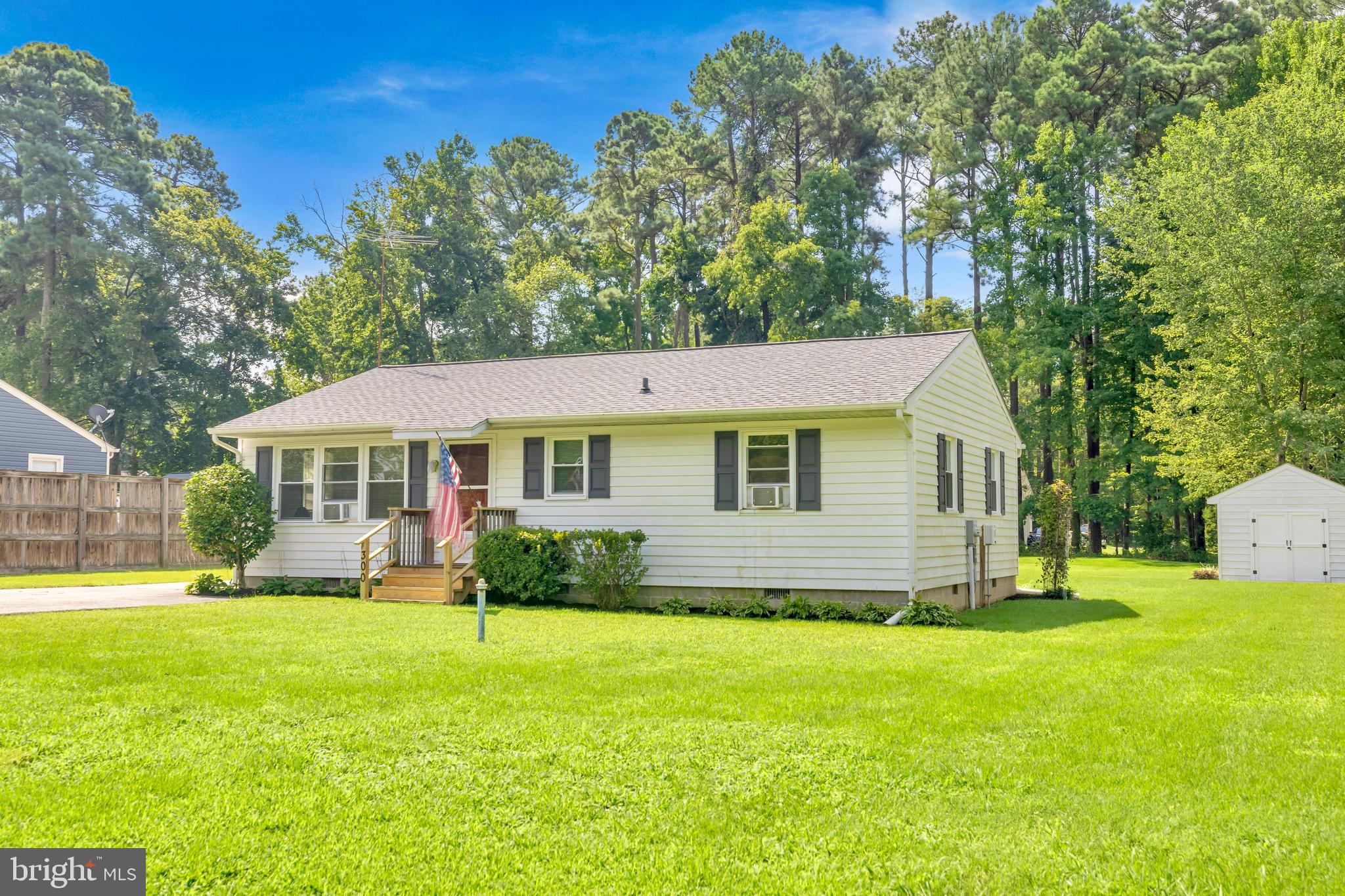 300 Talbot Road Stevensville, MD 21666 - Photo 2 of 32