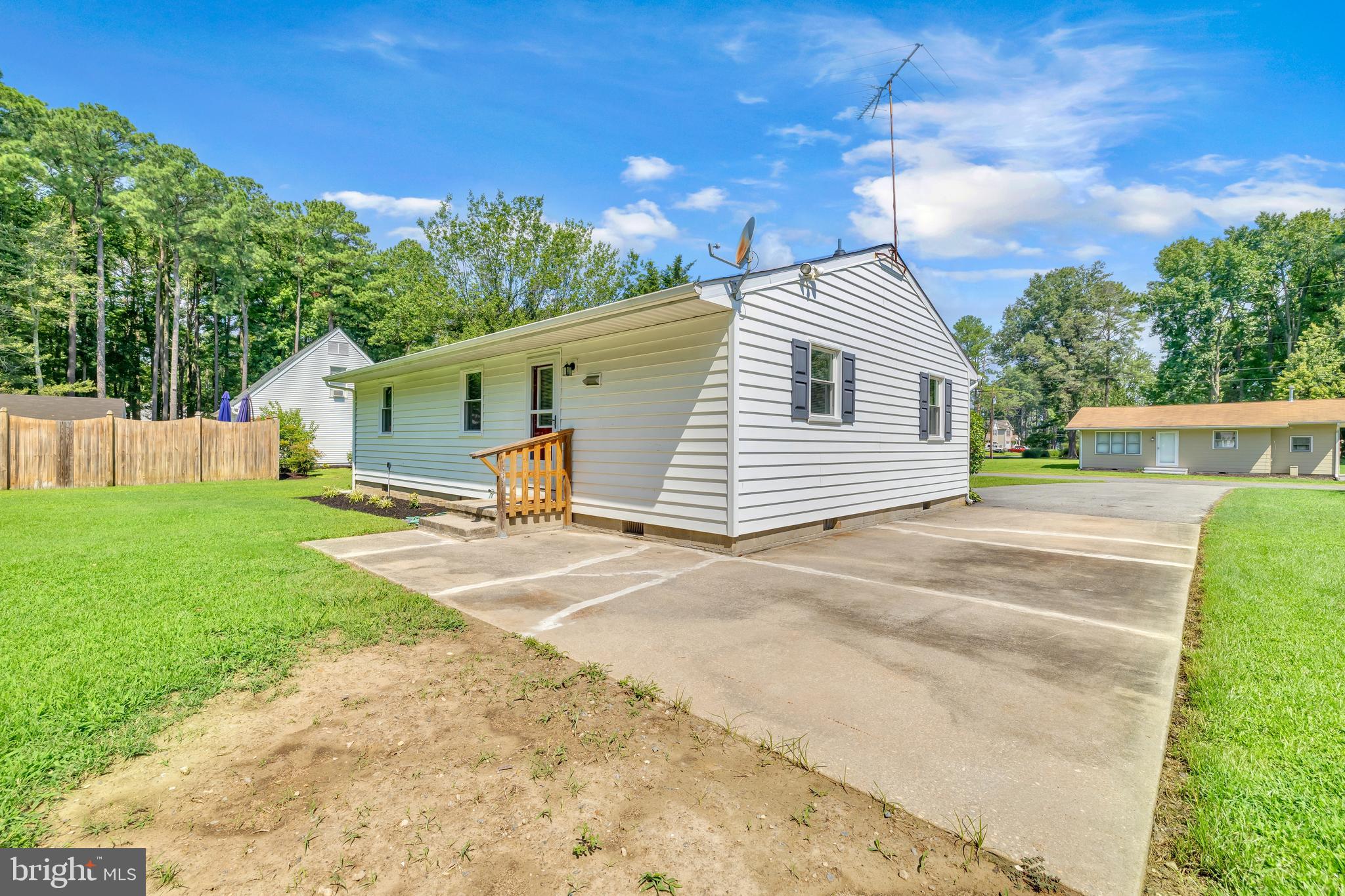 300 Talbot Road Stevensville, MD 21666 - Photo 4 of 32