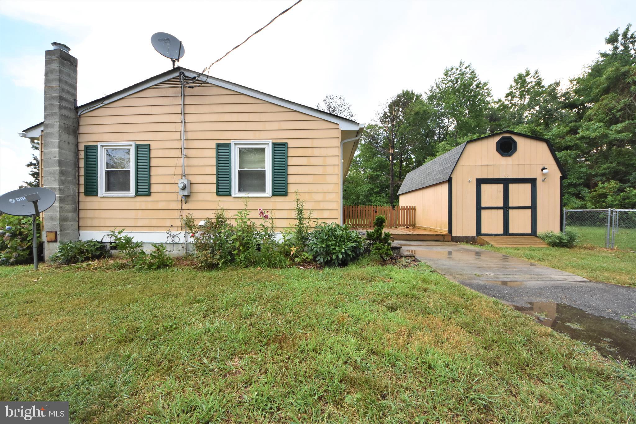 14224 Concord Road Ruther Glen, VA 22546 - Photo 19 of 24 Side view