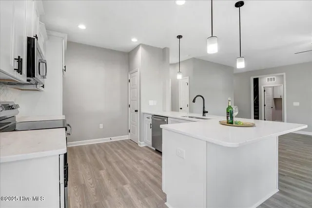 $342,486 | 3803 Huntcliff Drive, La Grange, NC 28551