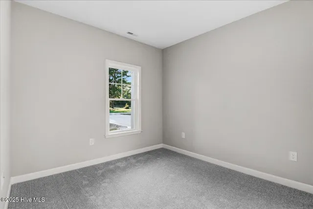 $342,486 | 3803 Huntcliff Drive, La Grange, NC 28551