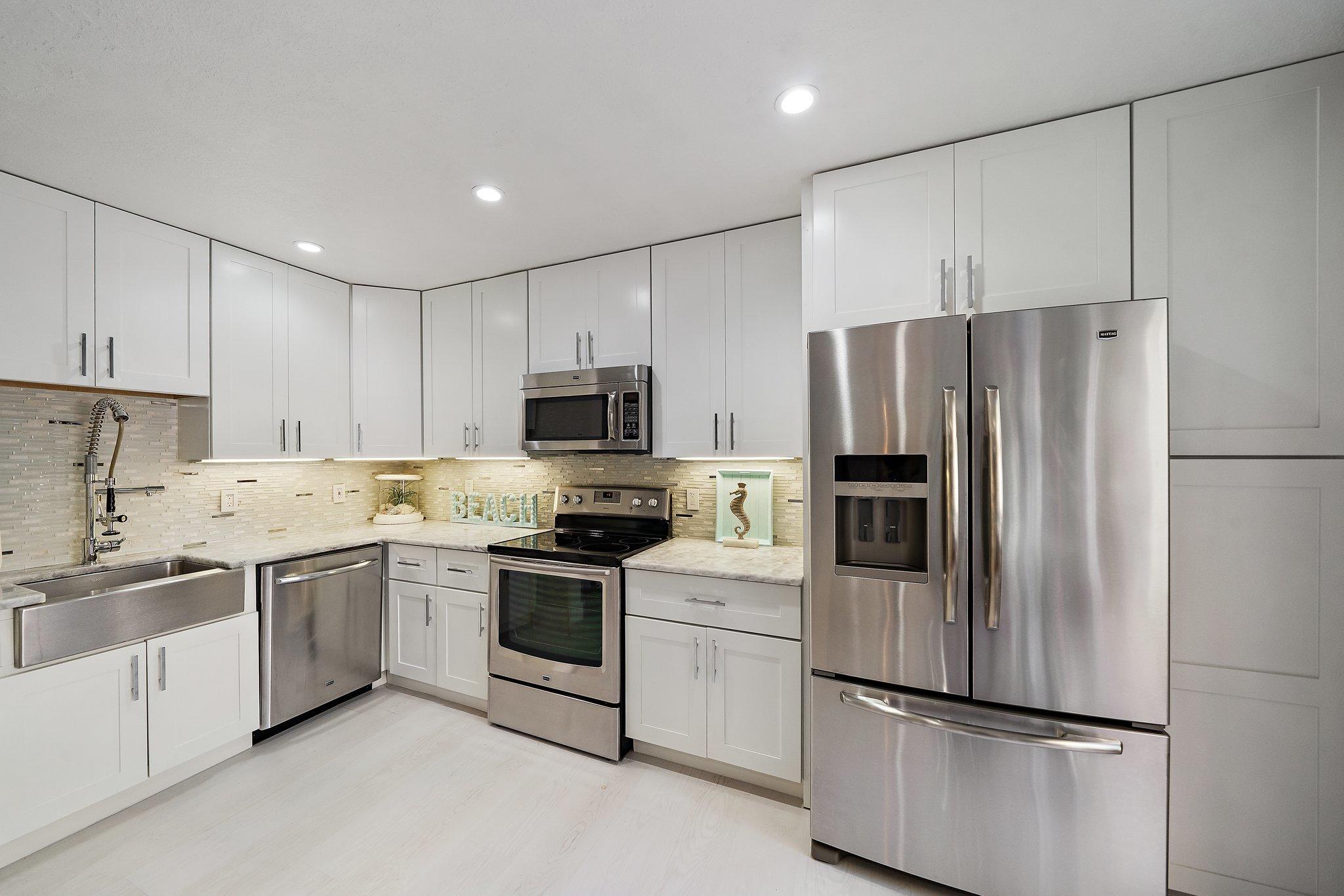 1605 Highway 1, Unit 14D Jupiter, FL 33477 - Photo 32 of 48 018-1605US1NSL14D-Jupiter-FL-SMALL