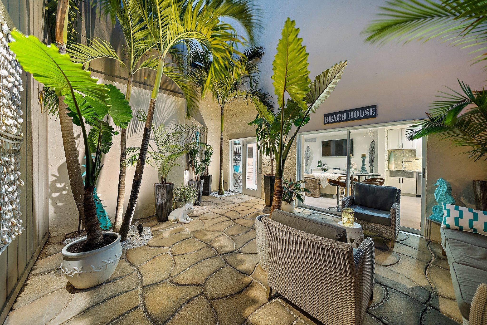 1605 Highway 1, Unit 14D Jupiter, FL 33477 - Photo 5 of 48 004-1605US1NSL14D-Jupiter-FL-SMALL