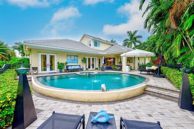 $1,150,000 | 7714 Aralia Way, Seminole, FL 33777