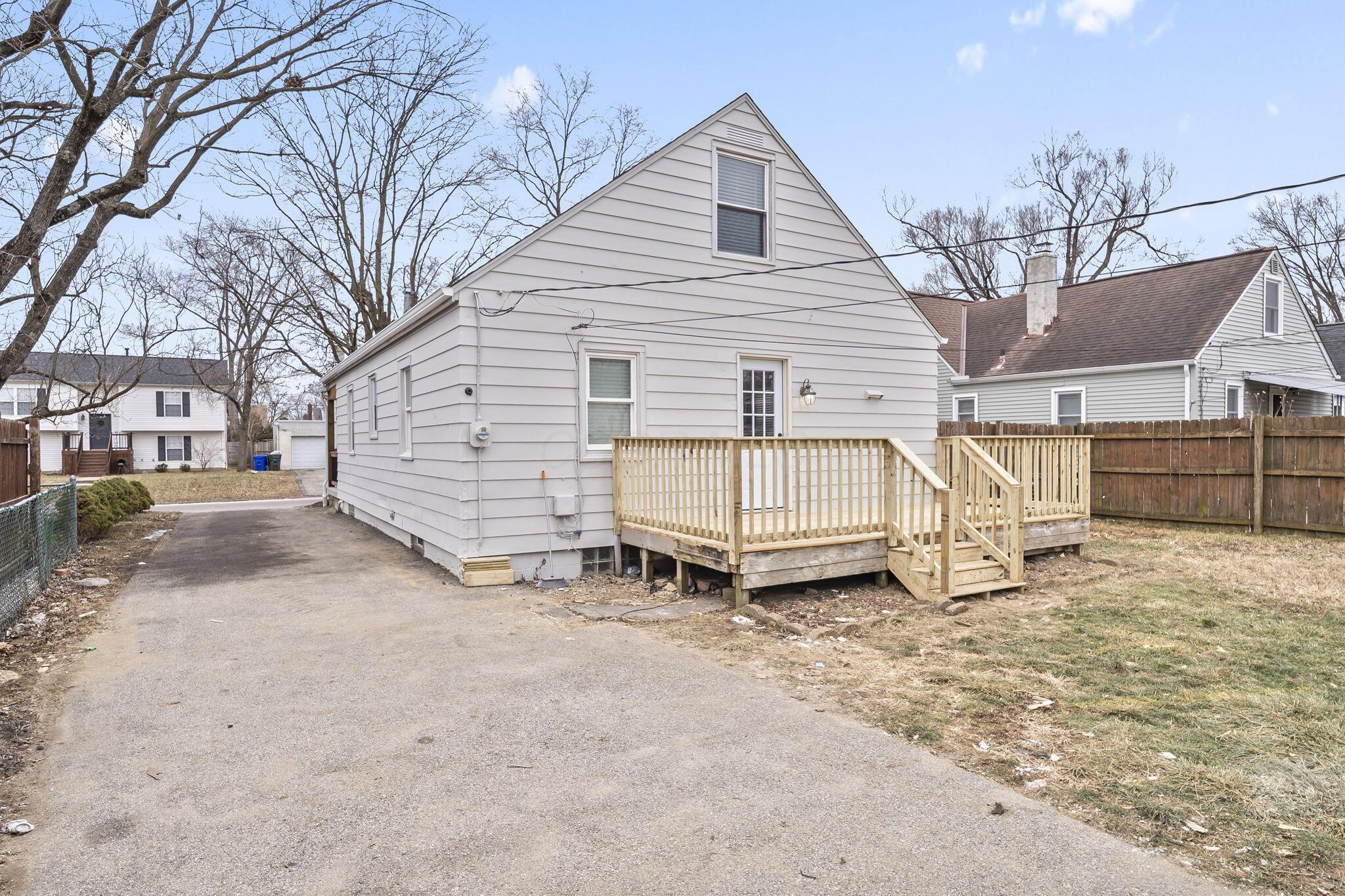 139 Demorest Road Columbus, OH 43204 - Photo 73 of 100