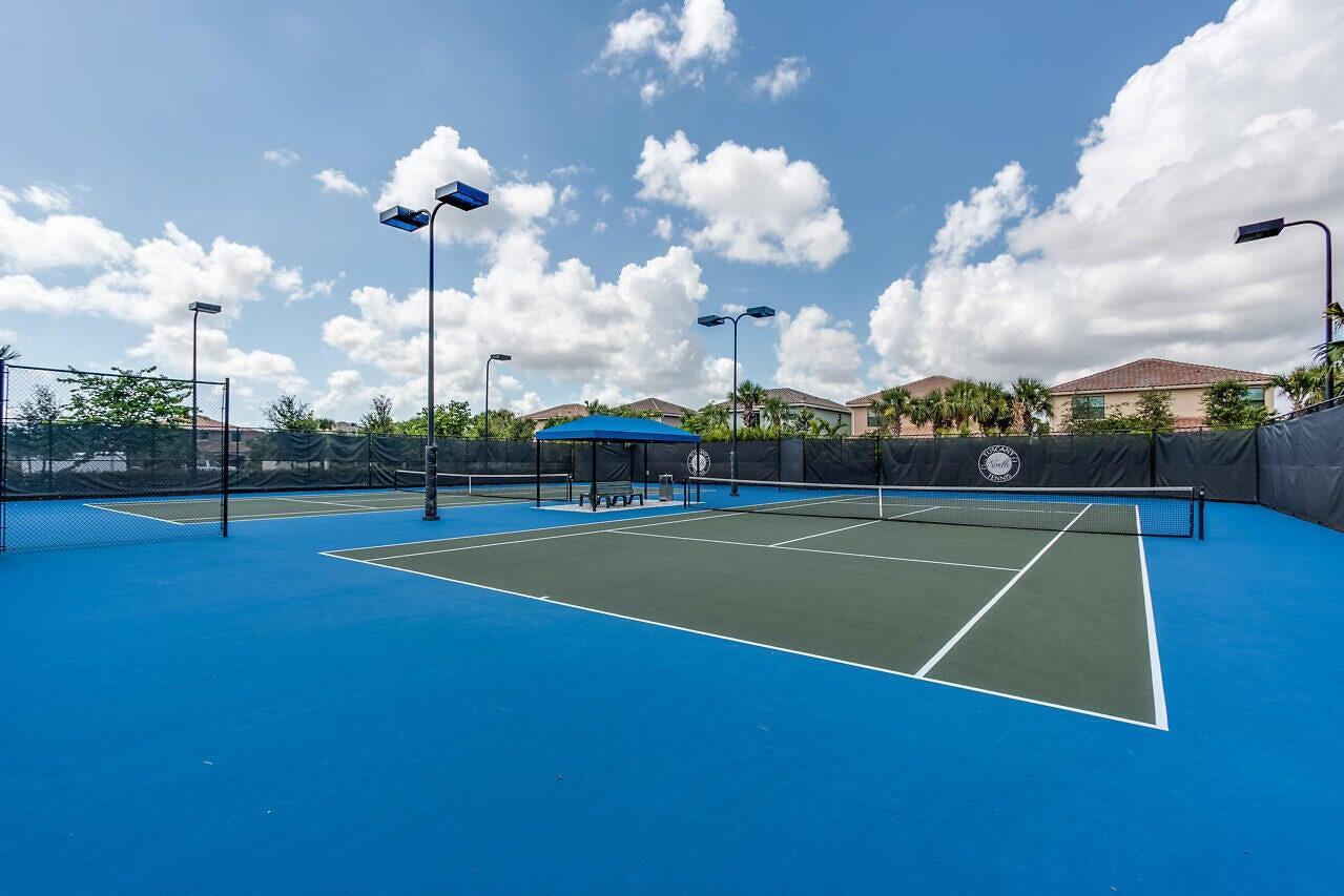 14160 Rock Salt Road Delray Beach, FL 33446 - Photo 36 of 39 Basketball